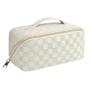🤍 Elegant Cream Checkered Women's Cosmetic Bag